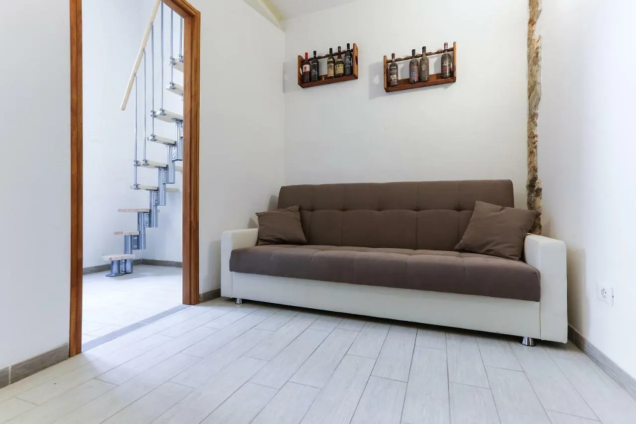 Florence Fortezza Apartment